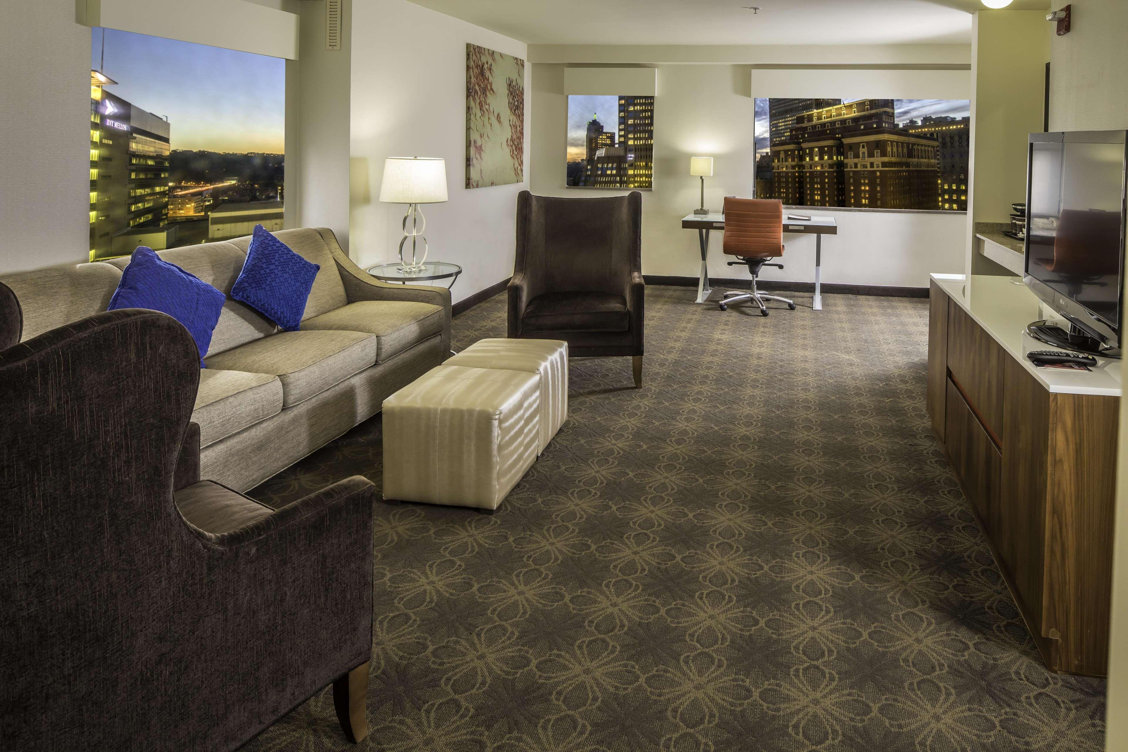Doubletree By Hilton Hotel & Suites Pittsburgh Downtown Ngoại thất bức ảnh