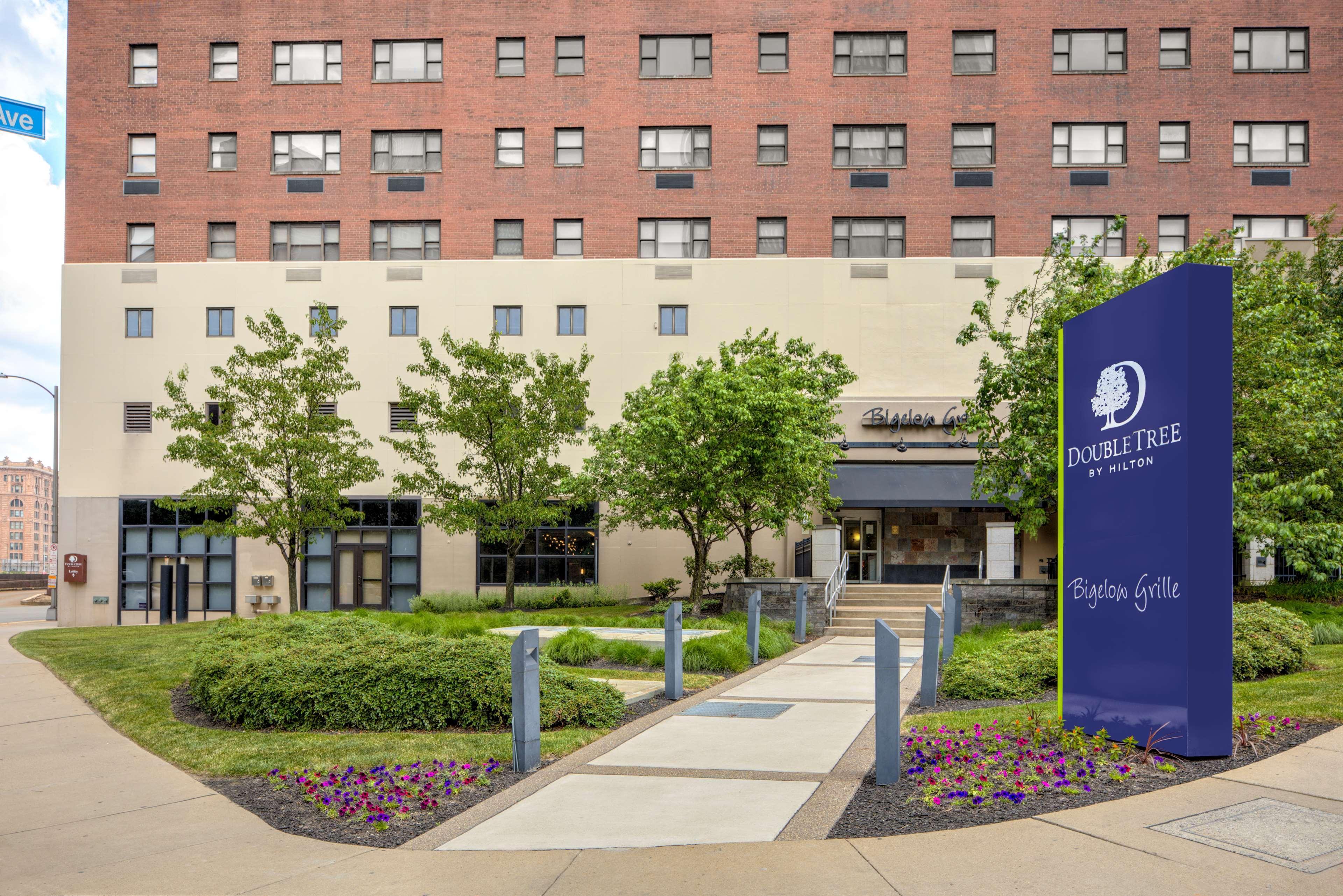 Doubletree By Hilton Hotel & Suites Pittsburgh Downtown Ngoại thất bức ảnh