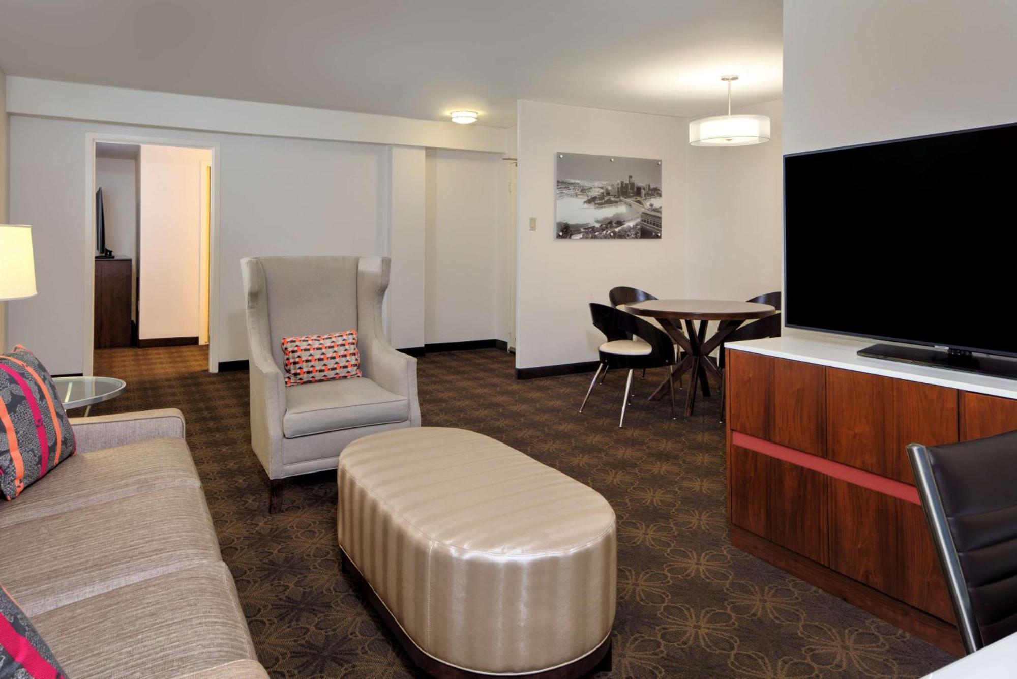 Doubletree By Hilton Hotel & Suites Pittsburgh Downtown Ngoại thất bức ảnh